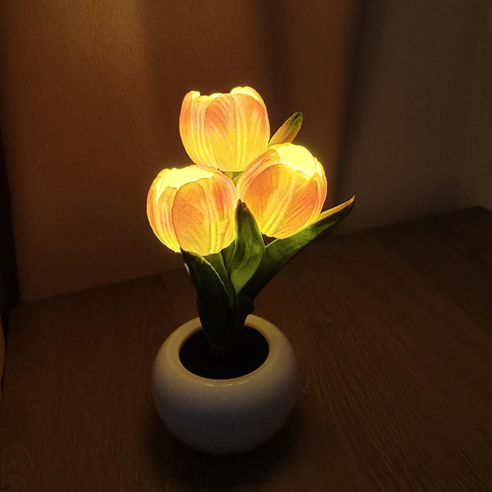 9x22cmの鉢植えの花をモチーフにした卓上ランプ。電池式で - Plant Pot のレビューと価格